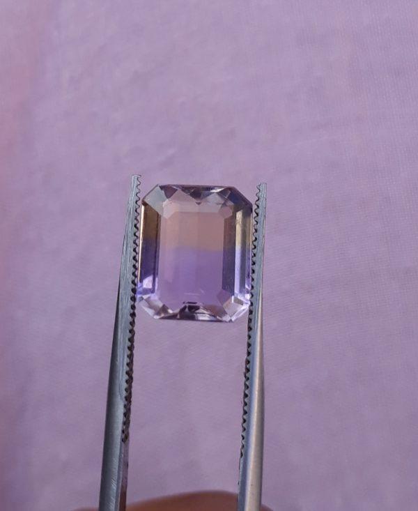 4.3ct Ametrine - Trystine - Bolivianite - 10x9mm 4.3ct Ametrine - Trystine - Bolivianite - 10x9mm
