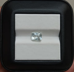 زبرجد طبيعي 1.75 قيراط مع لون أخضر - حجر بخت شهر مارس - 9x8x6 ملم