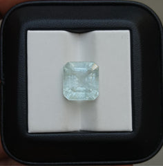 زبرجد 9 قيراط - قطع كريستال زبرجد مربع - حجر بخت شهر مارس - 13x11.8x9.8 ملم