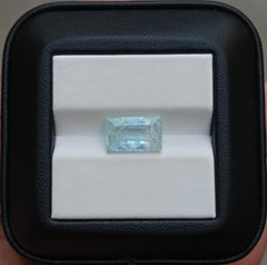 حجر كريم زبرجد طبيعي 3.75 قيراط - حجر بخت شهر مارس - 12x7x5 ملم