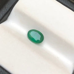 0.85ct Emerald for sale - Budh Ratna - Zamurd - Pachu Stone, Markat Mani Stone - 8x6mm