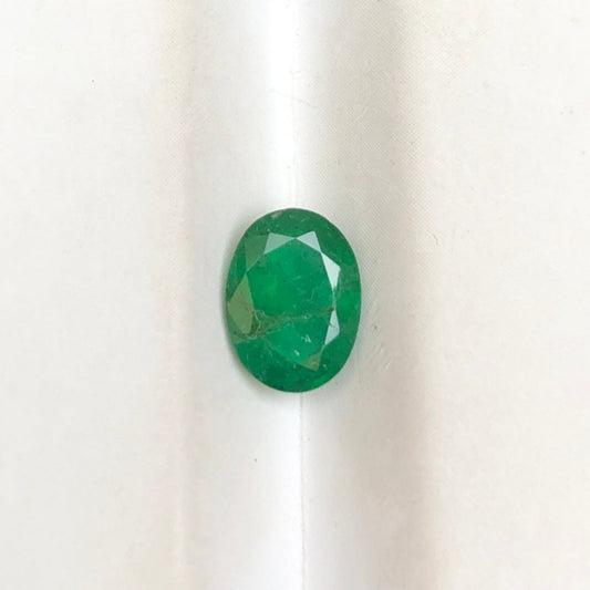 1.30ct Emerald for sale - Budh Ratna - Zamurd - Pachu Stone, Markat Mani Stone - 9x7mm
