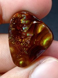 28ct Rainbow Mexican Fire Agate suitable for Pendant, Rare Fire Agate - Dimensions 22x21mm