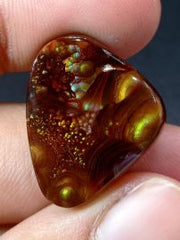 28ct Rainbow Mexican Fire Agate suitable for Pendant, Rare Fire Agate - Dimensions 22x21mm