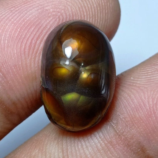 9.5ct Natural Oval Fire Agate Cabochon , Rare Mexican Fire Agate, Dimensions 17x11x6mm