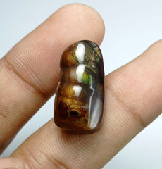 عقيق ناري نادر عيار 24.1 قيراط مع نيران متعددة - الأبعاد 25x13x8 ملم