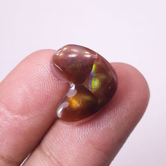 كابوشون من العقيق الناري النادر على شكل قلب 12 قيراط، الأبعاد 17x14 ملم