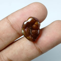 عقيق ناري أرجواني منحوت 10.5 قيراط - الأبعاد 17 × 13 × 5 ملم