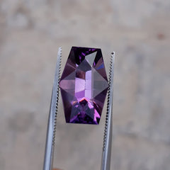 10.3 قيراط جمشت فاخر من البرازيل - حجر بخت شهر فبراير -