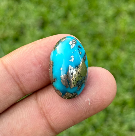 28ct Natural Turquoise - Feroza Stone