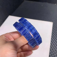 سوار من حجر الكيانيت الأزرق الطبيعي، مقاس الخرزة 10x6 ملم