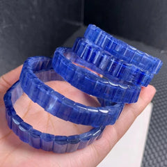 سوار من حجر الكيانيت الأزرق الطبيعي، مقاس الخرزة 10x6 ملم