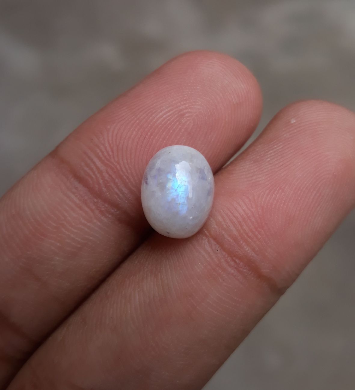 حجر القمر 6 قيراط للبيع - Adularia MoonStone - حجر القمر قوس قزح - حجر بخت شهر يونيو -12x9x7mm حجر القمر 6 قيراط للبيع - Adularia MoonStone - حجر القمر قوس قزح - حجر بخت شهر يونيو -12x9x7mm