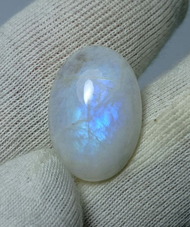 حجر القمر 7.7 قيراط للبيع - Adularia MoonStone - حجر القمر قوس قزح - حجر بخت شهر يونيو -18x12x4mm حجر القمر 7.7 قيراط للبيع - Adularia MoonStone - حجر القمر قوس قزح - حجر بخت شهر يونيو -18x12x4mm