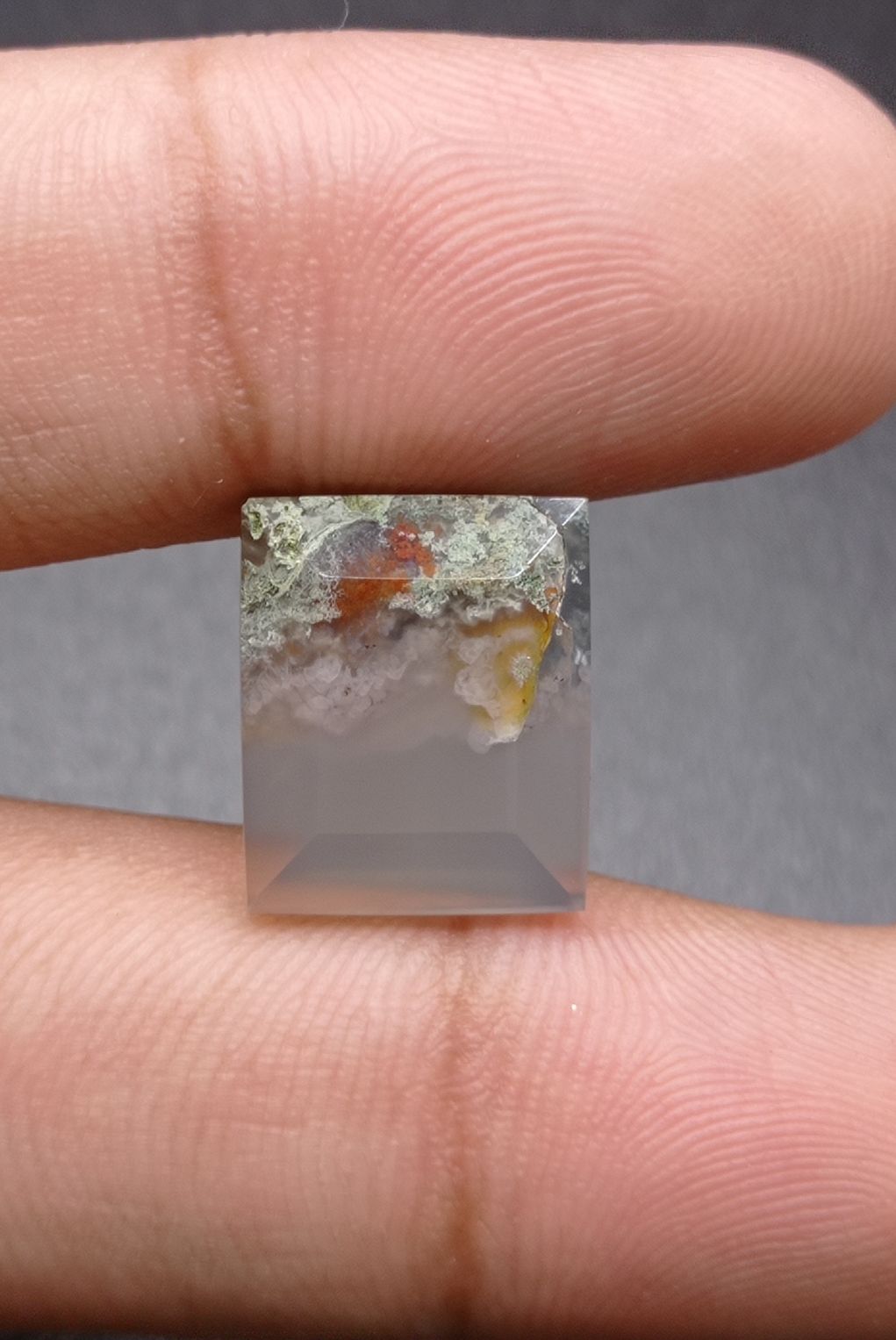 10ct Moss Agate - White Moss Agate - 15.5x13x5mm 10ct Moss Agate - White Moss Agate - 15.5x13x5mm