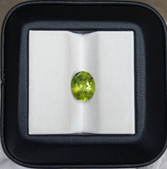 حجر كريم زبرجد 2.80 قيراط - أوليفين - جوهرة كريسوليت - حجر بخت شهر أغسطس - 9.9x8x5 ملم