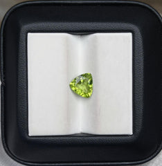 1.75 قيراط من حجر الزبرجد الكريم - أوليفين - جوهرة الكريسوليت - حجر بخت شهر أغسطس - 8x8x4 ملم