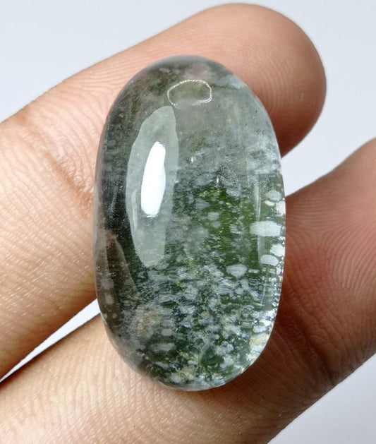 43.5ct Natural Phantom Quartz - Ghost Quartz - 30x17mm