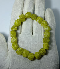 سوار من الأحجار الكريمة السربنتينية الطبيعية من منطقة وكالة خيبر الباكستانية - المعروف أيضًا باسم سوار زهرمورا