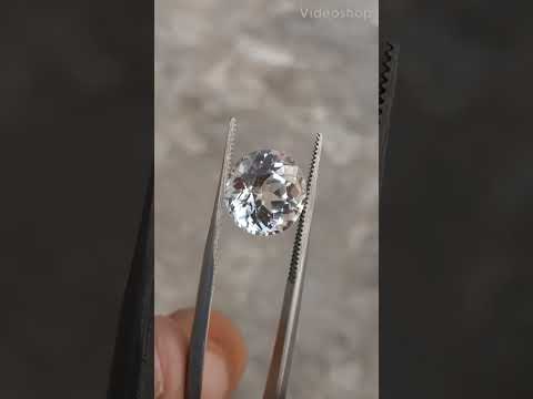 8ct Topaz - Whie Topaz Faceted Gemstone - Novemeber Birthstone - White Pukhraj - 11.2x11.8mm