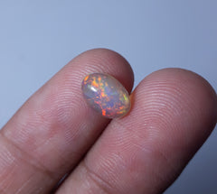 Opal for Sale - White Fire Opal - Welo Opal - October Birthstone - 10x7mm 1.3ct