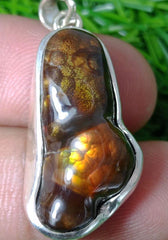 39.8ct Natural Fire Agate in Silver Pendent, Rare Fire Agate Pendant, Fire Agate AZ - Perfect gemstone Gift, Rare Gemstone than Diamonds, Dimensions  29x16x mm