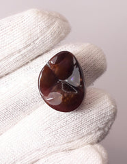 عقيق ناري مكسيكي أرجواني فريد 17 قيراط، عقيق ناري نادر، كابوشون عقيق ناري - حجر كريم نادر من الماس، الأبعاد 20 × 15.5 مم