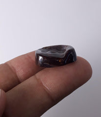 عقيق ناري أرجواني 23.8 قيراط، عقيق ناري نادر - عقيق ناري مصقول، الأبعاد 23 × 17 ملم