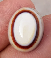 عقيق طبيعي 17.2 قيراط للبيع - العقيق - البعد 16x13x11 ملم