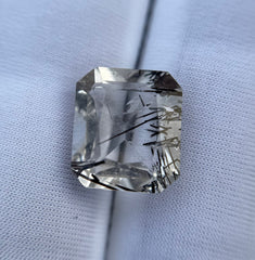 7.3 قيراط من الكوارتز التورماليني الأسود - كوارتز روتيل أسود