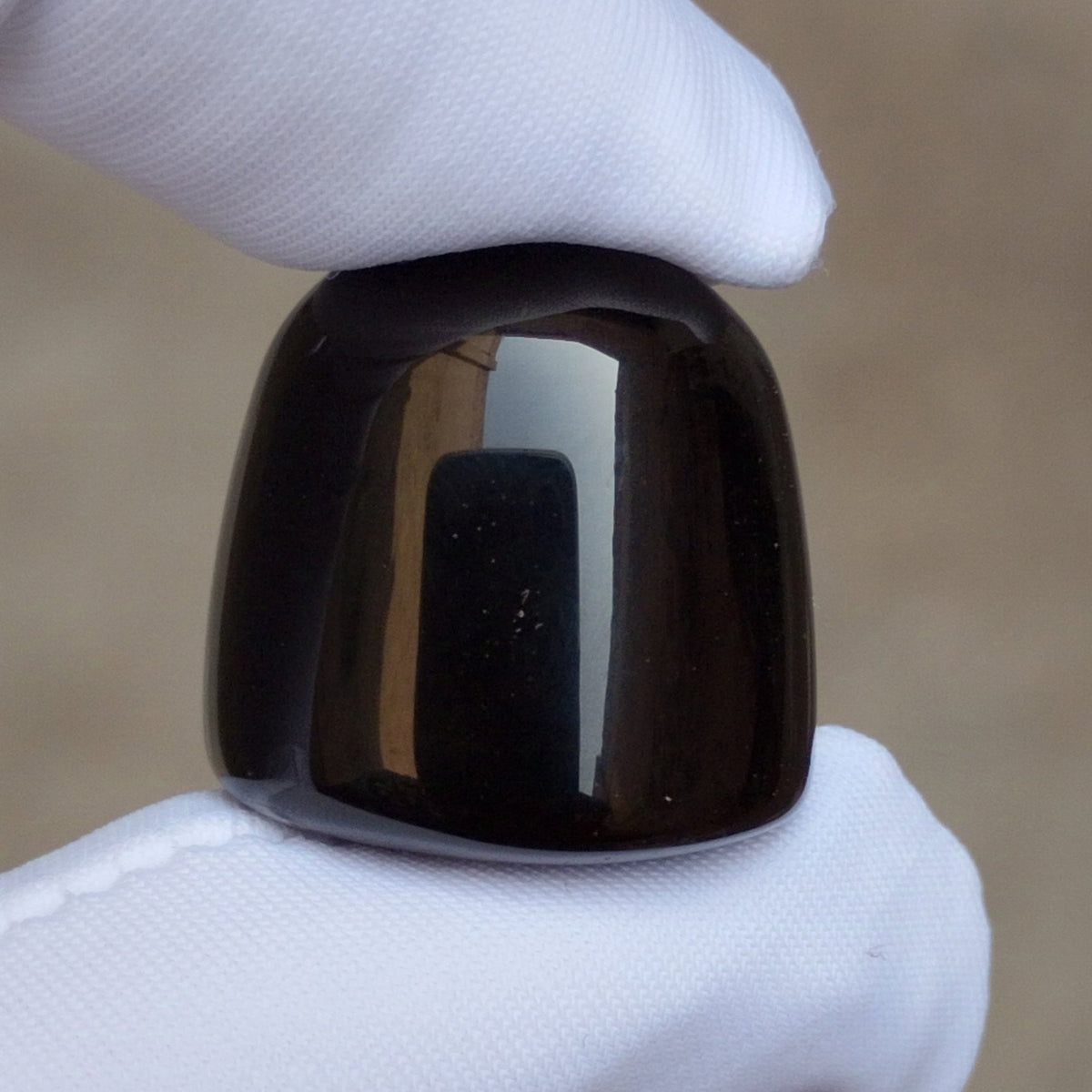 Natural Jaza Mushki Aqeeq from Yaman - black Carnelian Cabochon Yamani - 32 ct