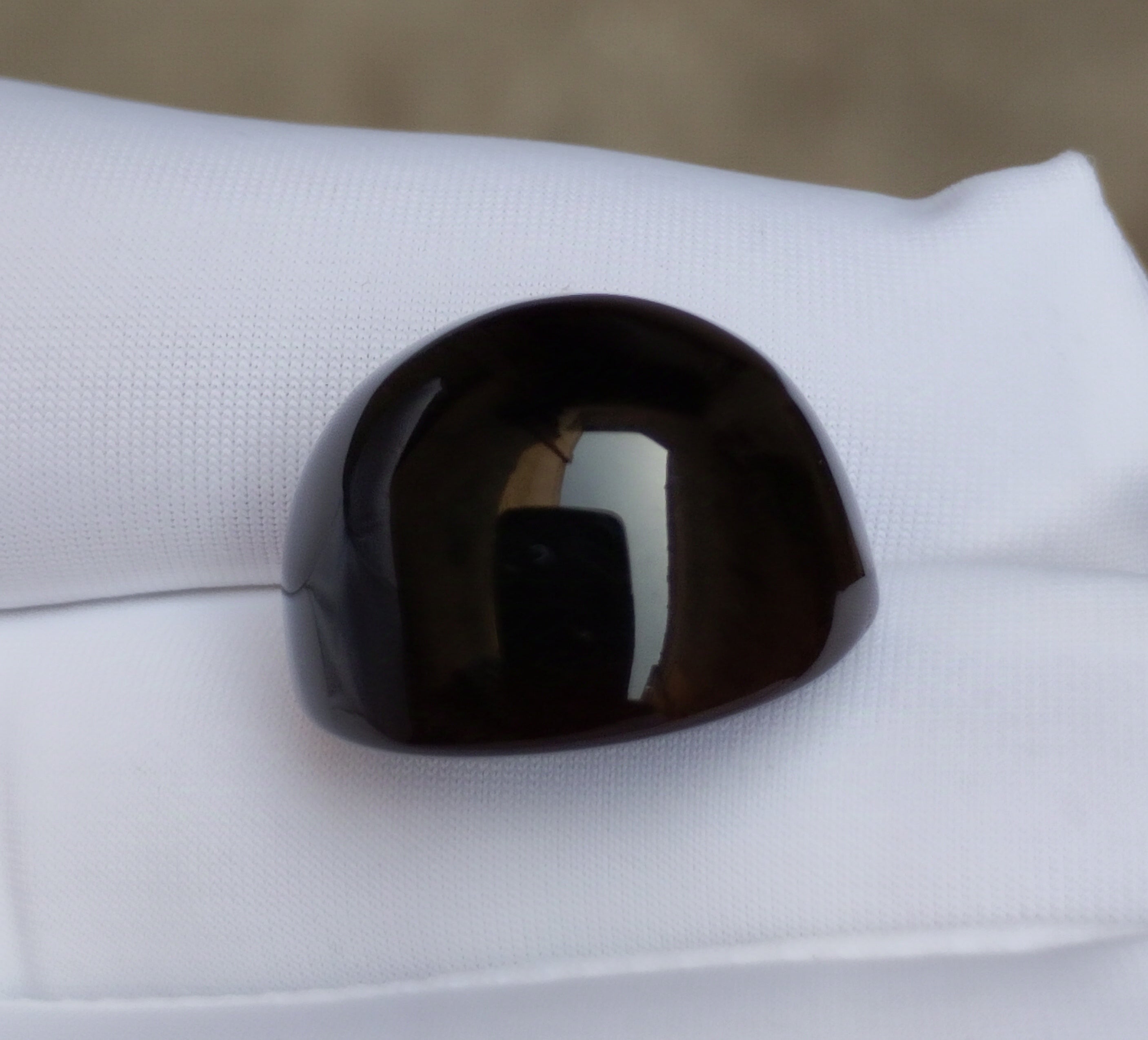 Natural Jaza Mushki Aqeeq from Yaman - black Carnelian Cabochon Yamani - 27 ct