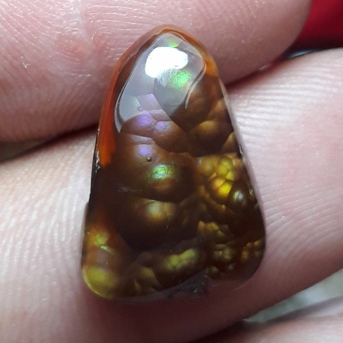 11.2ct Bubbly Fire Agate wit green purple and yellow hues - Perfect Gemstone Gift For All - Dimensions 18x13x6mm