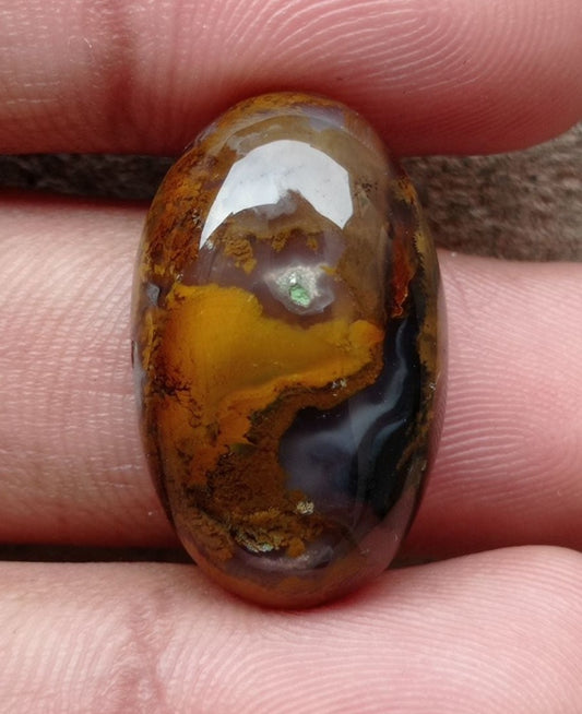 26.4 克拉碧玉 - 金碧玉凸圆形宝石 - 黄色碧玉 - 27x17x7 毫米