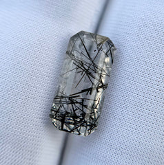 7.3 قيراط من الكوارتز التورماليني الأسود - كوارتز روتيل أسود