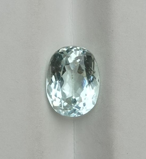 2.5ct Natural Aquamarine Gemstone- March Birthstone - 10x7.5x5.2mm