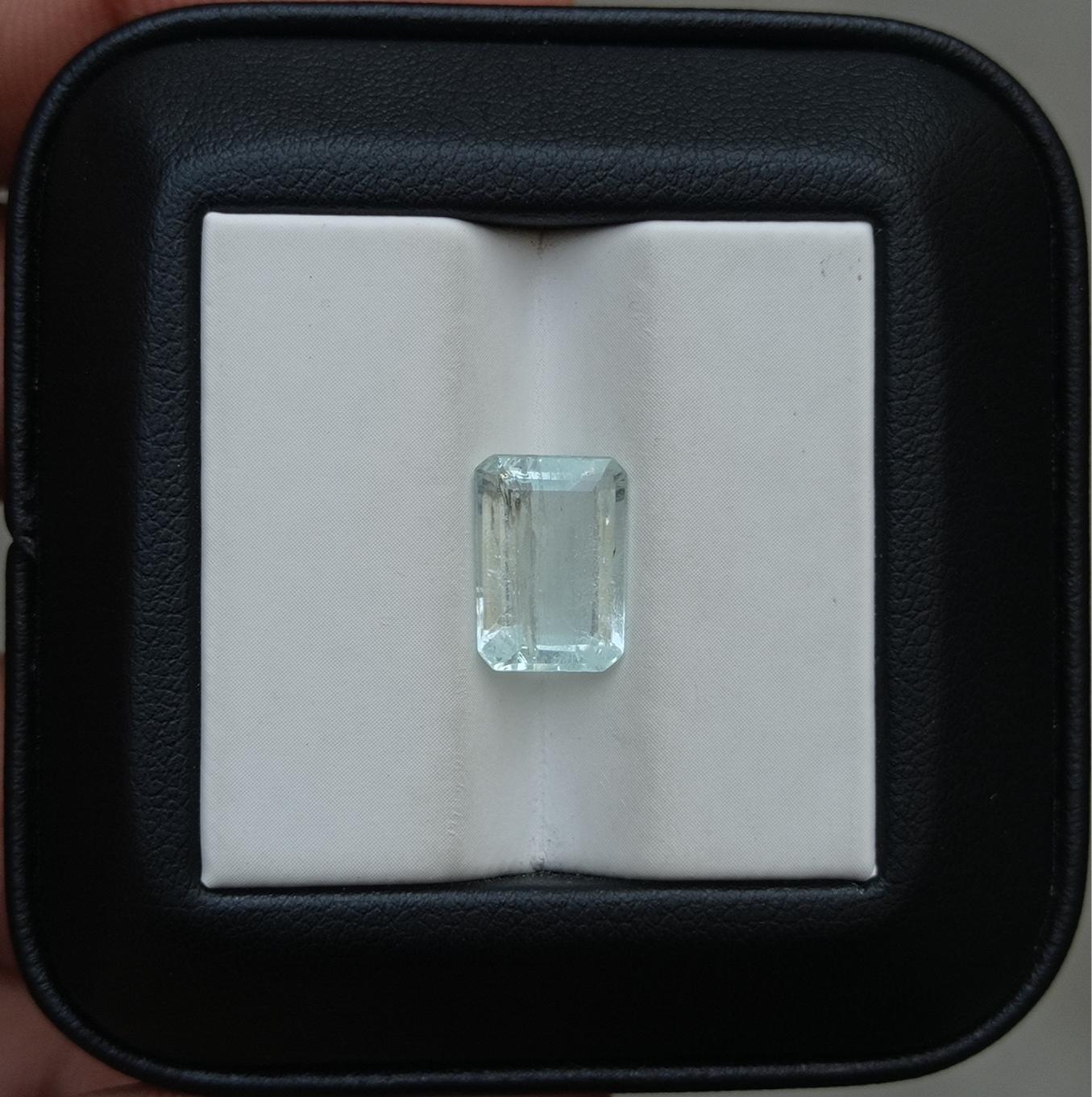 3ct Natural Aquamarine Gemstone - March Birthstone - 11x8x4.4mm