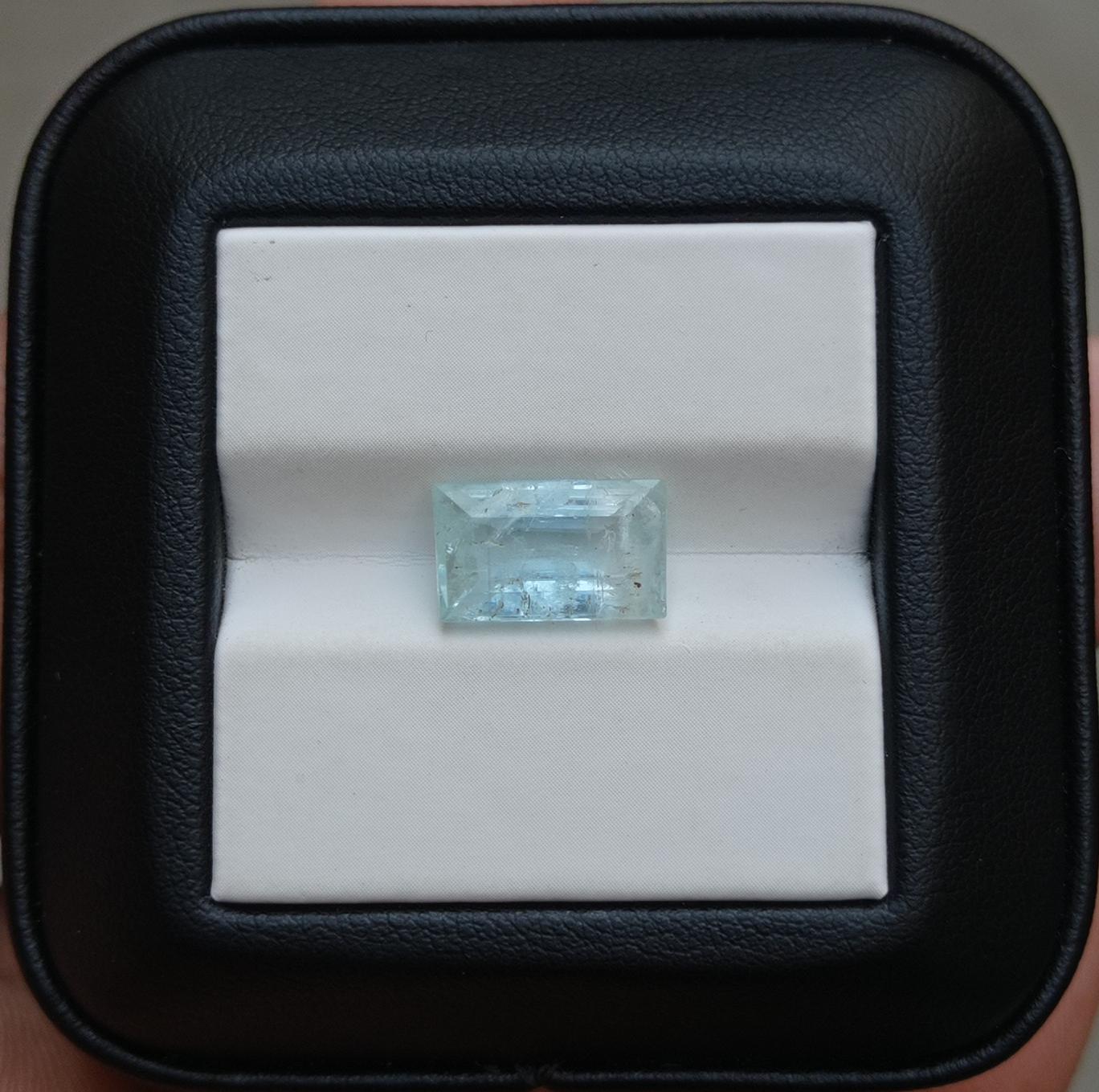 3.75ct Natural Aquamarine Gemstone - March Birthstone - 12x7x5mm