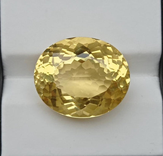 20.1 克拉透明椭圆形刻面黄水晶出售 - 十一月诞生石 - 19x16.5x11 毫米