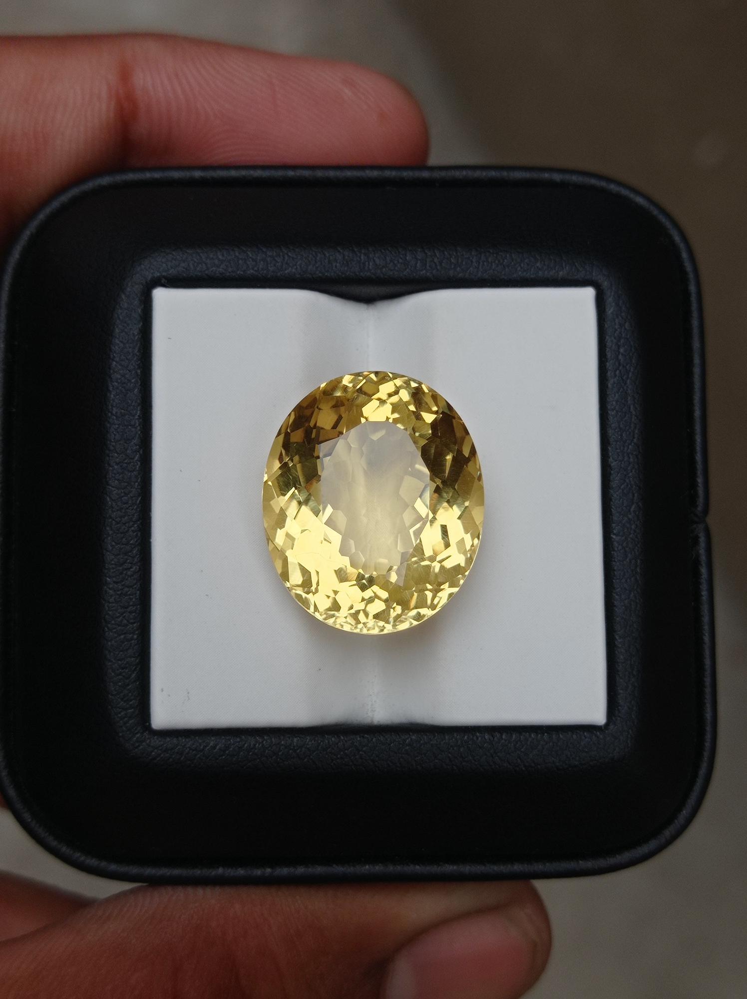 20.2ct Faceted Citrine For Sale - November Birthstone - 19x17x11mm