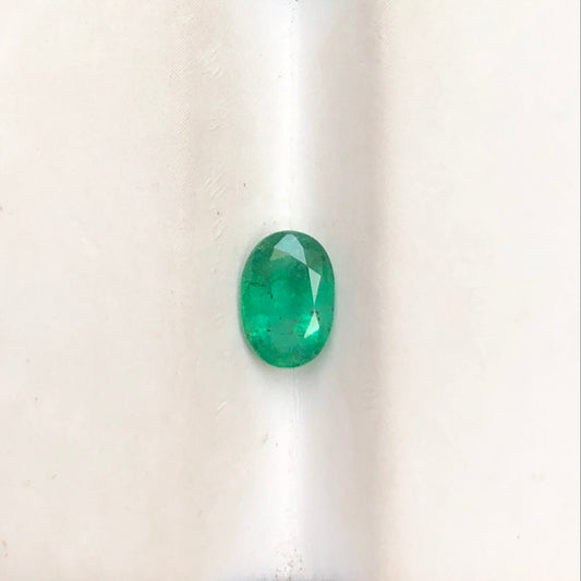 0.80ct Emerald for sale - Budh Ratna - Zamurd - Pachu Stone, Markat Mani Stone - 8x6mm