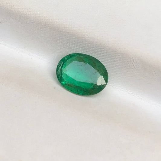 1.05ct Emerald for sale - Budh Ratna - Zamurd - Pachu Stone, Markat Mani Stone - 9x7mm