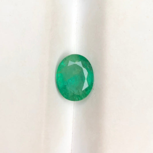 1.45ct Emerald for sale - Budh Ratna - Zamurd - Pachu Stone, Markat Mani Stone - 10x8mm
