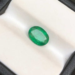 1.80ct Emerald for sale - Budh Ratna - Zamurd - Pachu Stone, Markat Mani Stone - 10x8mm