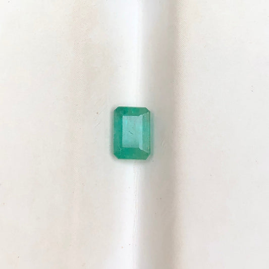 0.55Ct Emerald for sale - Budh Ratna - Zamurd - Pachu Stone, Markat Mani Stone - 7x4mm