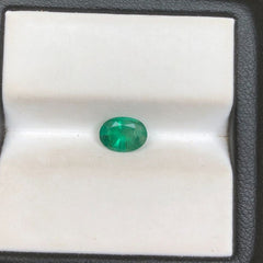0.85Ct Emerald for sale - Budh Ratna - Zamurd - Pachu Stone, Markat Mani Stone - 9x7mm
