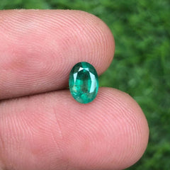0.85Ct Emerald for sale - Budh Ratna - Zamurd - Pachu Stone, Markat Mani Stone - 9x7mm