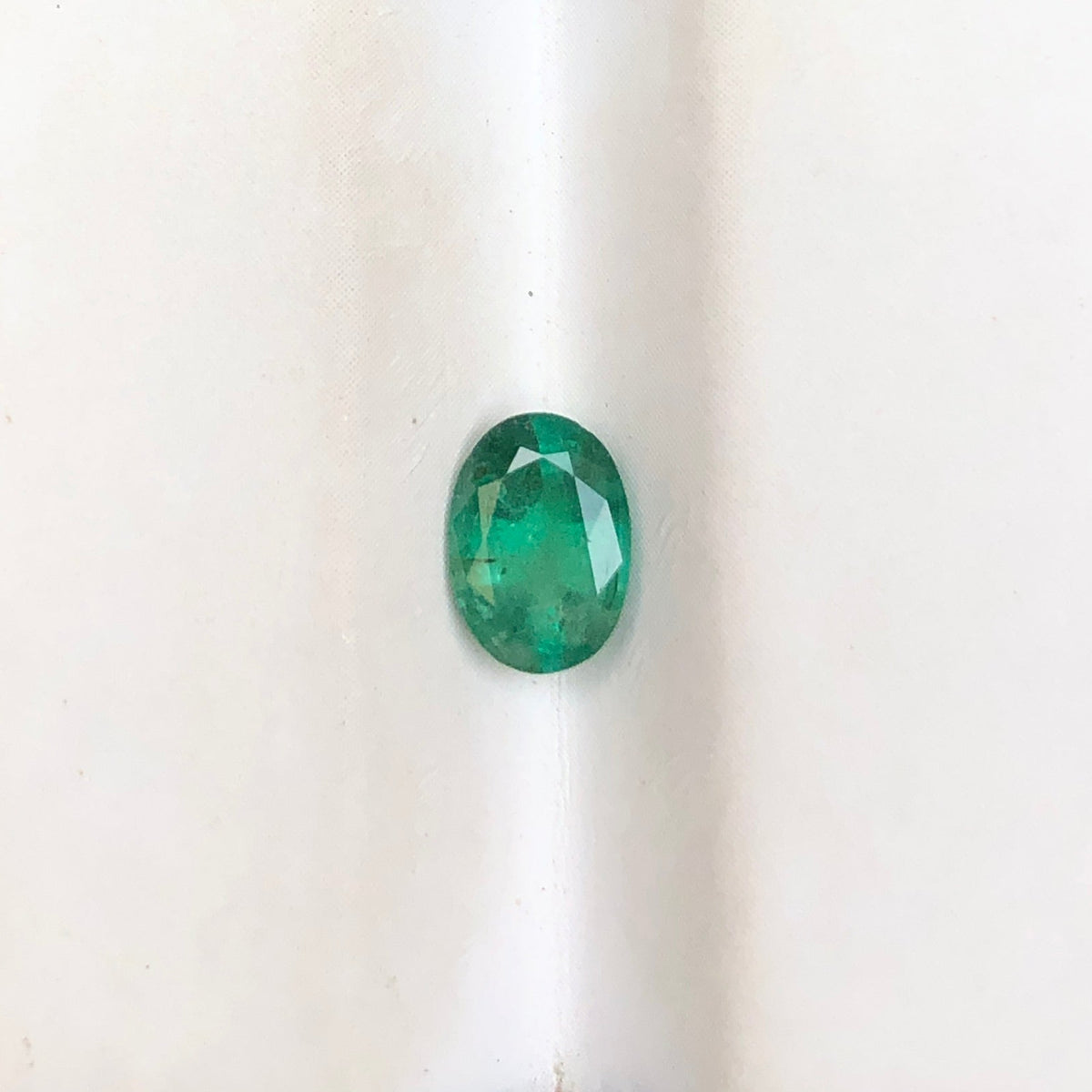 0.85Ct Emerald for sale - Budh Ratna - Zamurd - Pachu Stone, Markat Mani Stone - 9x7mm