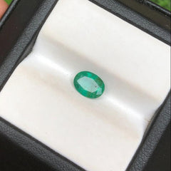 1.05Ct Emerald for sale - Budh Ratna - Zamurd - Pachu Stone, Markat Mani Stone - 9x7mm