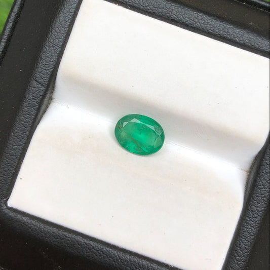 1.10Ct Emerald for sale - Budh Ratna - Zamurd - Pachu Stone, Markat Mani Stone - 9x7mm